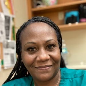 Meet your Posher, Jenise